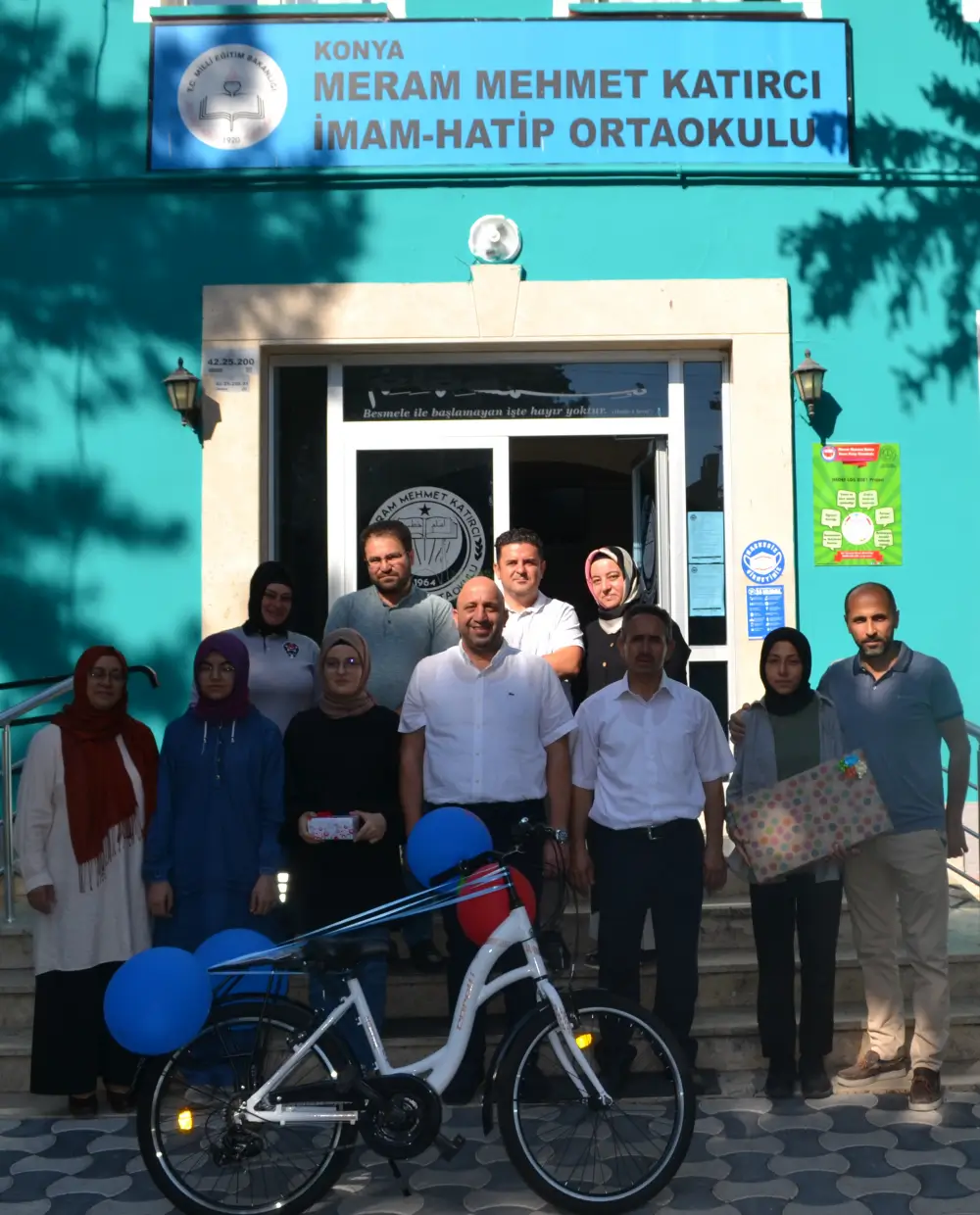 Celalettin Hakan Katırcı ve Öğrenciler